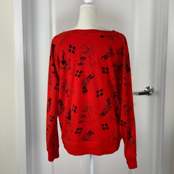 DC Comic Harley Quinn Pullover Sweatshirt Red Black XL Lightweight Reversible - Picture 7 of 8